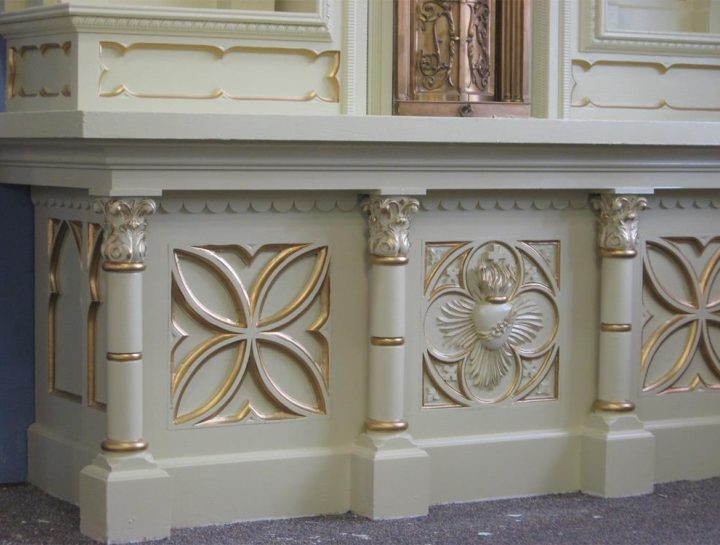 Gold Highlights Place of Worship Painting Services